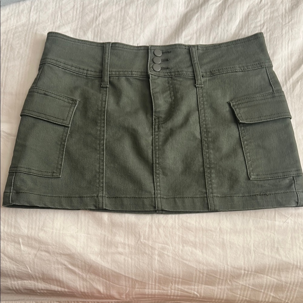 Green Cargo Mini Skirt for Casual Wear